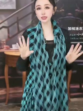 高贵气质翻领连衣裙推荐