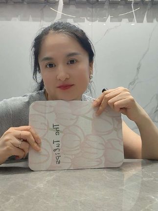 #化妆镜 #女人 女人爱自己才是王道,别整天想那么多没用的,有这个时间还不如把时间花在自己身上!