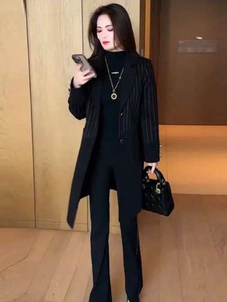时尚条纹中长款西装外套春秋新款洋气风衣#时髦穿搭 #女人味穿搭 #优雅气质 #西装 #春秋穿搭