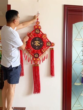 #客厅 #装饰画 #中国结 #挂件 #玄关