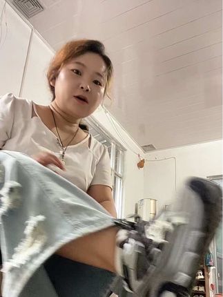 这个价格真的太划算了,被人追着要链接#女鞋 #秋冬穿搭 #老爹鞋 #啄木鸟老爹鞋