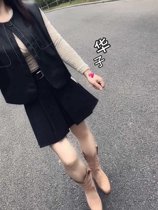 记住,再烫的水,不加温也会凉,再真的情,不珍惜也会断,再爱的人,不善待也会散,迁就你的人,不是没脾气,而是舍不得你,让着你的人,不是因为软弱,而是在乎,对你好的人,不是欠你的,而是把你当亲人,爱,因为相知而相惜,情,因为懂得而默契............