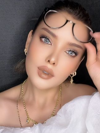 时尚的妹子们看过来、拿铁☕️色快没货了…………………………