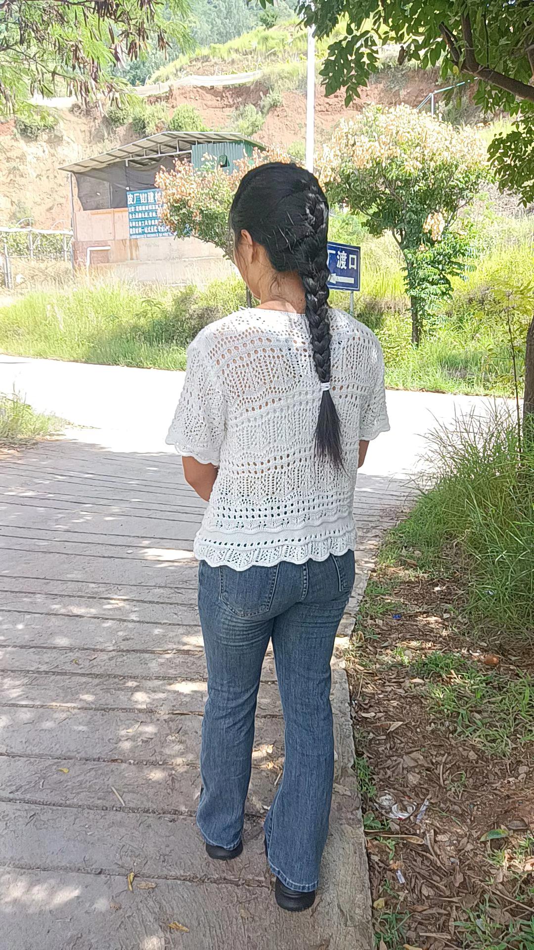 时间在变,人也在变,唯一不变的是,再也回不到从前了……