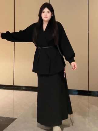 超级适合秋冬的两件套来啦 #高级感穿搭 #黑色上衣怎么穿出高级感 #气场全开 #黑色系穿搭 #秋冬