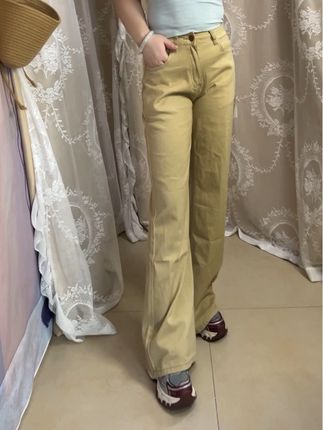 #百搭裤子 #微喇裤 #显瘦显高显腿长 #显瘦穿搭 #气质穿搭