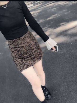 倘若你真的遇到对的人,你会明白 爱是不会有落差感的……#豹纹半身裙#豹纹控#半身裙#时尚洋气百搭
