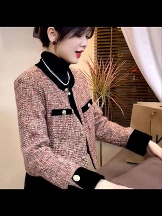 #2025年新款爆款今年流行的漂亮短款小个子加棉小香风外套女秋冬款