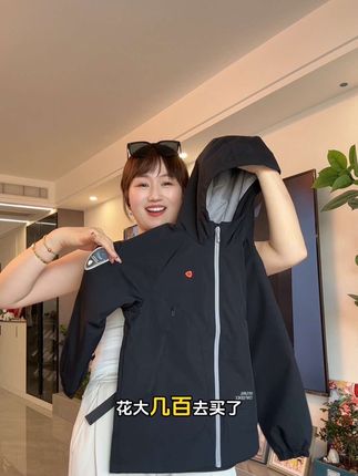 #水孩儿 加绒三防冲锋衣反季买真的太香了!!耐磨抗造,现在买是真省钱!#儿童冲锋衣 #反季清仓 #宝妈推荐