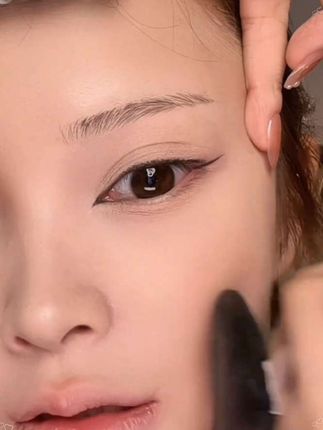 眼线画不好的姐妹看过来,眼线胶笔尊嘟很好用!新手也能轻松驾驭 #眼线胶笔 #眼线教程 #眼线笔 #防水防汗不脱妆