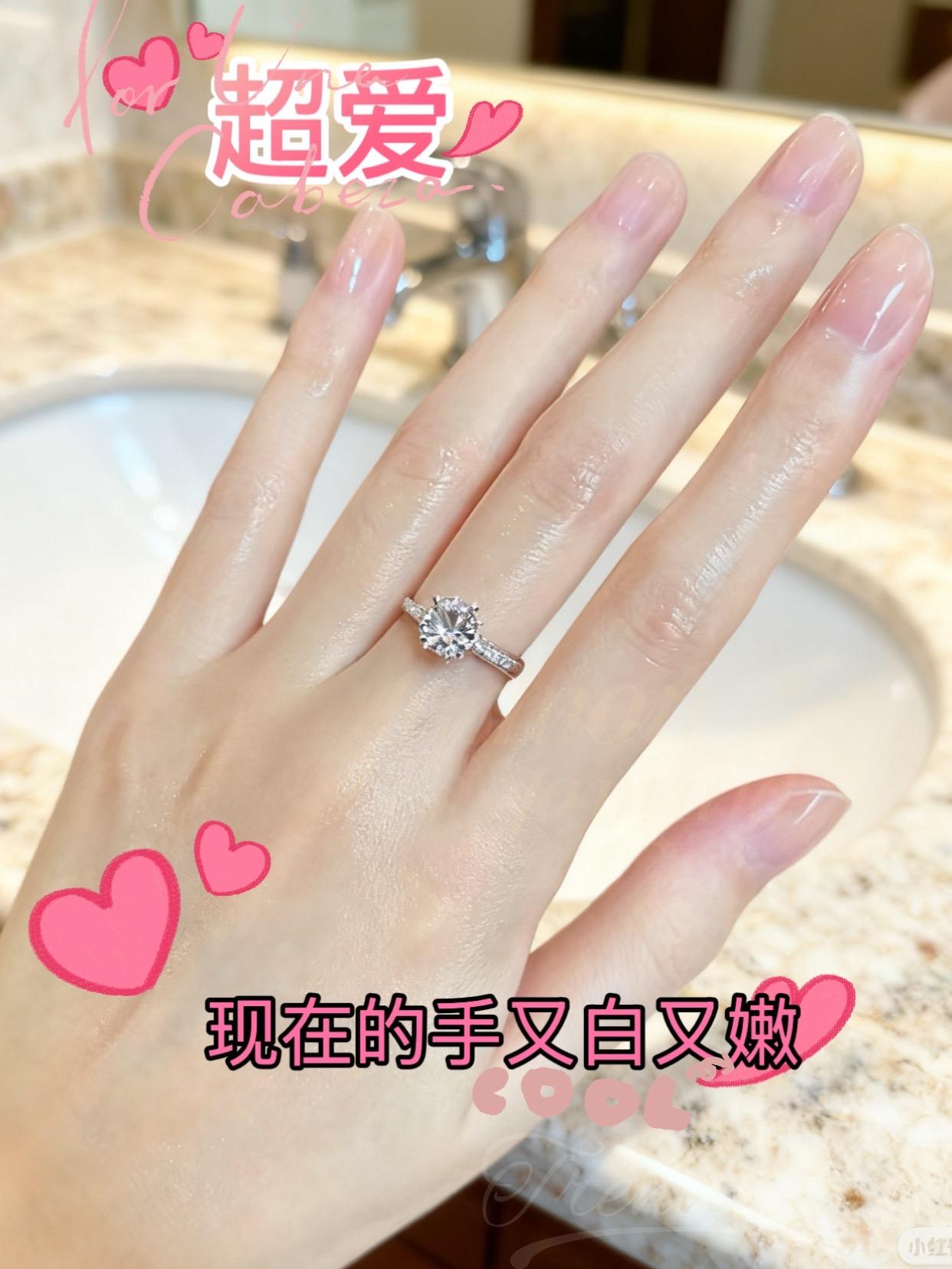 别让双手暴露年龄,用凡士林手膜,把SPA级呵护融进日常,养出人人羡慕的嫩手。#凡士林手膜#手膜推荐 #每日分享 #看过来