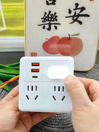铜芯家用多功能插座86型转换器夜灯usb插头纯铜插排宿舍无线面板#转换插座 #插座 #转换器