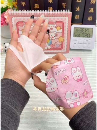 戴在手上的暧宝宝,电脑,孩子写作业。手再也不冷了。还可以戴在脚上。橱窗下单。