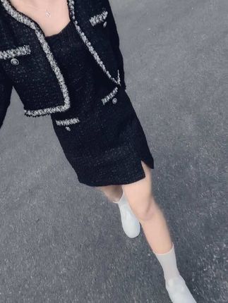 “见过世面的女人 不会死缠烂打 有品味的男人 不会逢人就爱!” #高级感穿搭 #穿搭#热门 #上热门
