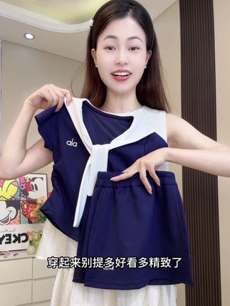 学院风T恤搭配裤裙,解锁夏日清新感 学院风藏着青涩,A字裤裙晃过微风,帆布鞋踩碎阳光。把课堂的认真,穿成漫步校园的松弛。 ,#学院风穿搭 #女童夏季套装 #夏季穿搭 #儿童俏皮可爱穿搭 #女童韩系套装