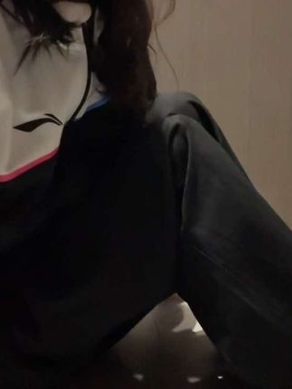 羽球人的腿怎么能没肌肉#打羽毛球女生 #羽毛球 #李宁火箭鞋2.0#李宁火箭鞋 #罗生门