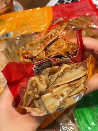 #追剧小零食 #三角骨 #好吃到停不下来