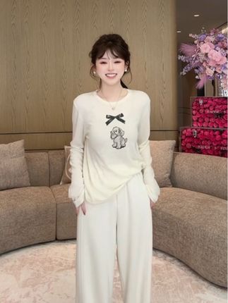 #打底衫 #时尚百搭 #显瘦穿搭 #搭配 #秋冬必备