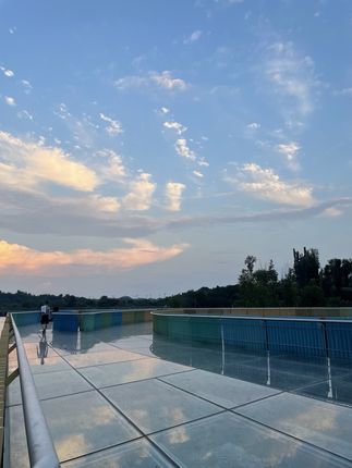 #张予曦毕雯珺真拍了红裙抱#深情眼 #张予曦 #毕雯珺