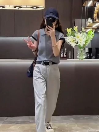 今年流行时尚套装女夏季新款气质休闲针织衫直筒裤盐系轻熟两件套#夏季穿搭 #高级感穿搭 #显高显瘦 #时尚气质穿搭 #今日穿搭