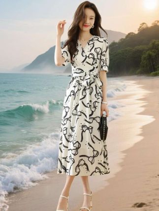 法式优雅气质印花轻熟风系带收腰连衣裙👗#张予曦毕雯珺真拍了红裙抱 #深情眼 #张予曦 #毕雯珺