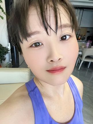 运动释放多巴胺 可以碾压负面情绪、沉浸式做自己,不要东张西望,悦己才是荒芜人生的解药;一点点像自己喜欢的东西靠近,终于自己热爱生活,知足上进❤️