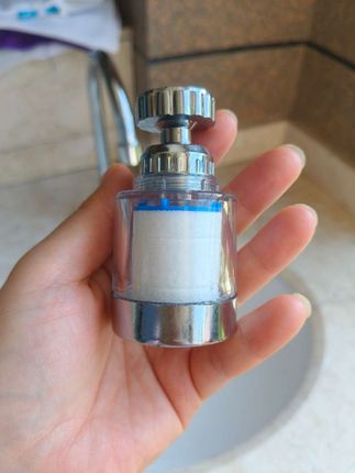 水龙头上可以装上这个过滤花洒,可以过滤掉水中细小的杂质很不错 #水龙头过滤器  #水龙头过滤花洒#好物分享#实用好物#厨房好物