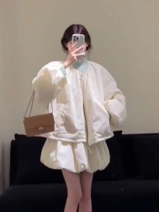 #韩系穿搭 #被秋日氛围感穿搭拿捏了#秋天变时髦就从韩系穿搭开始#高级感穿搭 #早秋穿搭三分钟出门不是梦