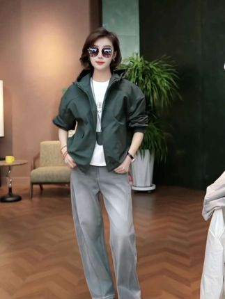#冲锋衣#谁穿谁好看#不挑年龄不挑身材#高级感穿搭#时尚穿搭