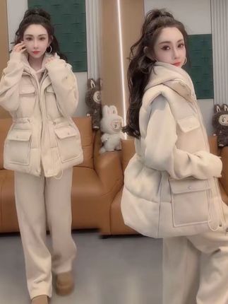 #三件套  #气质减龄穿搭 @do+小助手#套装穿搭 #穿出自己的风格 #显瘦穿搭