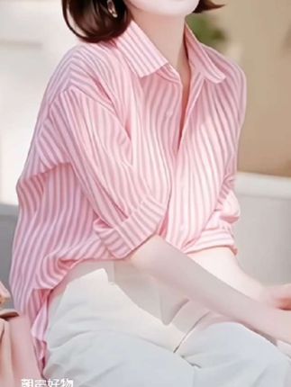 #女士百搭服饰 #洋气女装两件套 #女上衣小衫修身 #一件白t就够liang