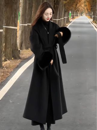 黑色高端仿真狐狸毛袖口双面大衣长款高级感秋冬赫本风毛呢外套#穿出高级感 #高级感穿搭 #柔软舒适透气 #大衣