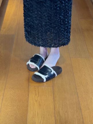 #便宜又好穿 #懒人必备 #上脚舒适 #网红拖鞋 #毛毛拖鞋