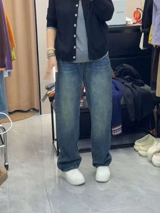 #蔡徐坤黑皮衣slay巴黎