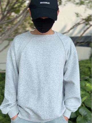 不敢想象你穿身上有多帅! #高级感穿搭 #今日穿搭 #男生穿搭 #长袖t恤 #无性别穿搭