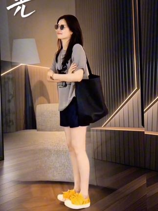 时尚穿搭 #生活服务热点中心 #蒙古袍 夏季新款印花短袖T恤 显瘦减龄休闲短两件套 #女装 #短袖 #短裤 @DOU+小助手