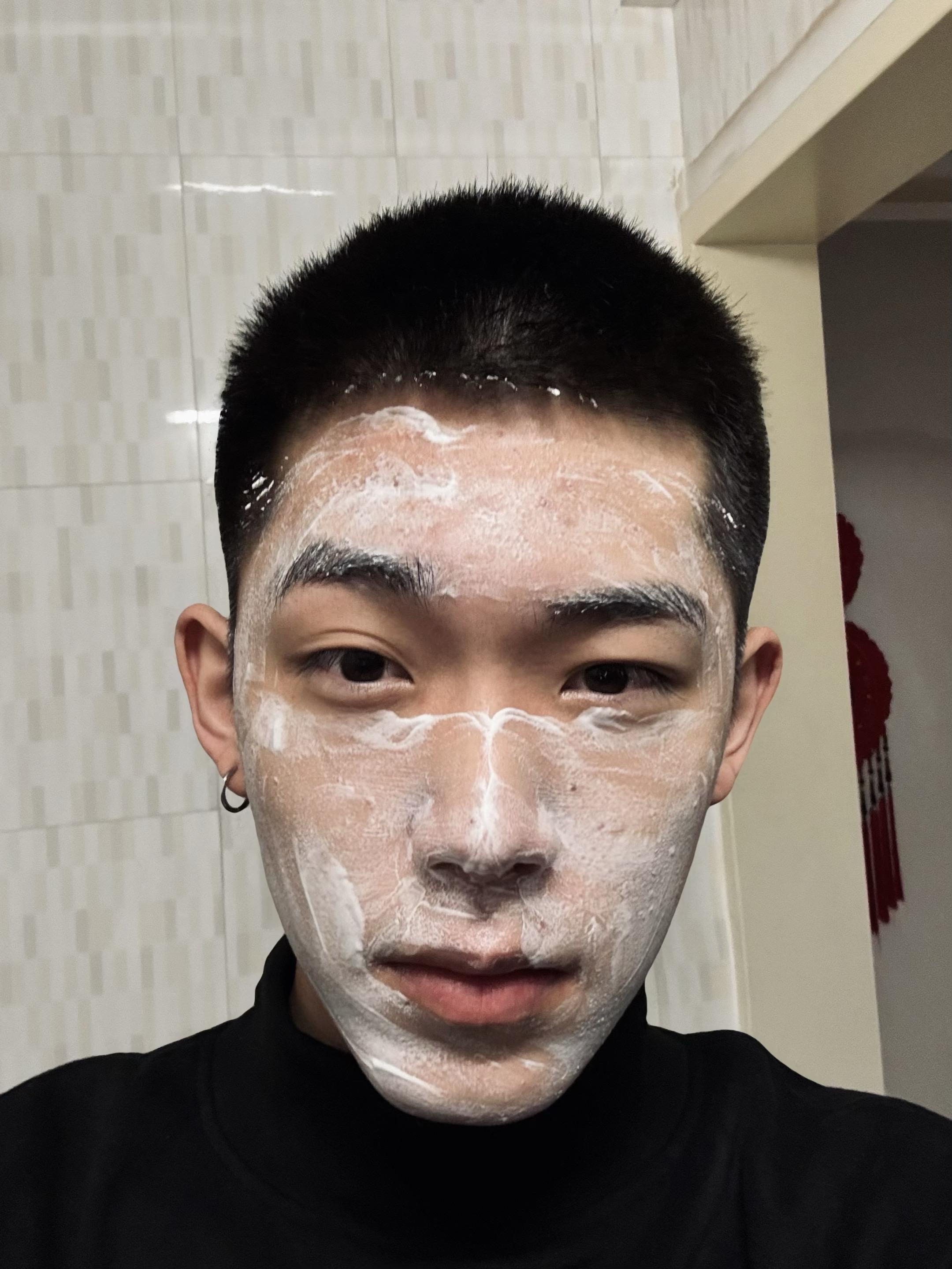 已经撒泡尿照过我自己了挺好看的 不处。