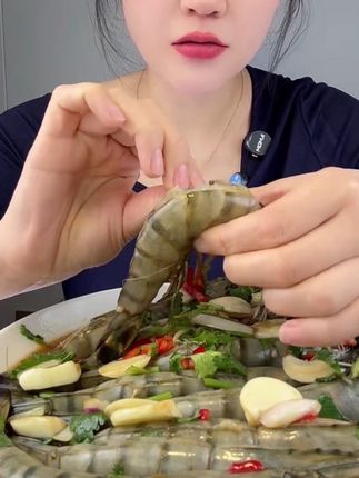生呛虾#老鲜美了#太好吃了吧 #生呛黑虎虾