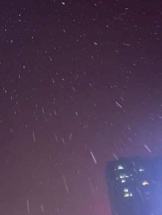 秋天到了 冬天还会远吗#雪 #雪景#往年冬天
