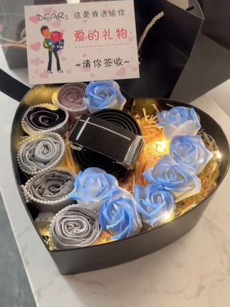 给老公送这款内裤花束礼盒超有仪式感!一半实用一半浪漫! #送男友的礼物 #送老公的礼物 #男士礼物推荐#仪式感不能少 #情侣礼物