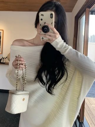 新款秋冬法式慵懒风松弛感斜肩安迪绒上衣女#小众设计感 #松弛感穿搭 #秋冬穿搭 #法式风格 #甜美穿搭