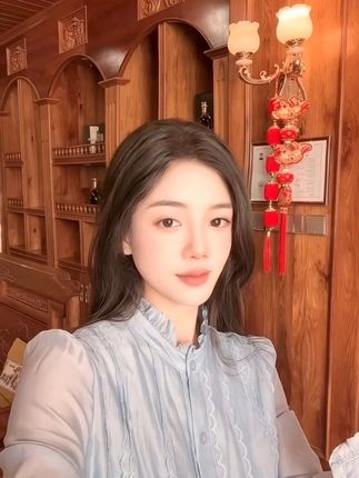20集|放过别人就是放过自己,生活中有些人就像充电器,和对方聊几句就能让你满血复活,而有些人就是榨汁机,他一句话就能让你少活好几天。#原创视频 #好物推荐🔥 #抖音热歌#文案 #上热门话题5000亿播放
