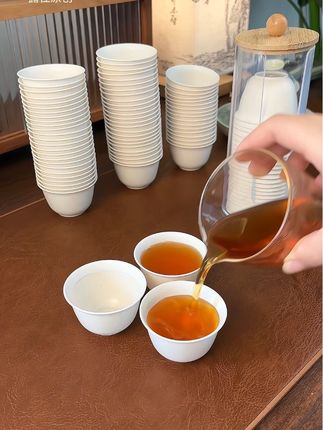 可降解环保的一次性稻壳茶杯,招待客人喝杯小茶都不用清洗茶杯了#稻壳 #一次性杯子 #携带方便