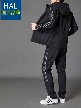 海澜优选之家春秋男士休闲潮流时尚套装,#高端男装 #男士外套 #时尚男装 #男神必备 #帅气穿搭 春季连帽套装宽松版