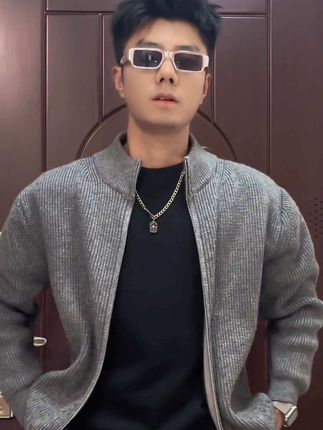 #男生穿搭 #针织衫 #今天穿什么 #今日穿搭 #穿衣显瘦