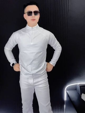 我送你山水一程 风月动情时我们再相逢#阳光帅气 #型男穿搭 #气质范 #帅气 #男士穿搭