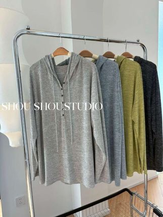 【瘦瘦】大码秋季连帽半门襟抽绳针织百搭长袖上衣S01904#内搭外穿都好看 #时尚气质穿搭 #大码女装 #今日穿搭look #不怕你胖就怕你不时尚