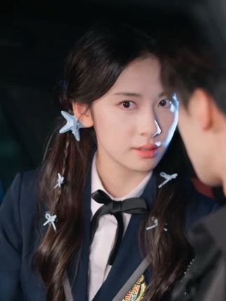 妈妈,乖吗?我装的。 #诱色逃离#巨豹互娱#杨洛仟