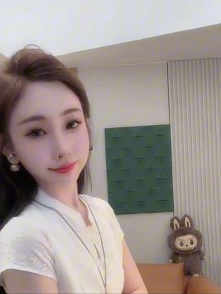 #连衣裙 #高级感穿搭 #气质范 #显瘦气质