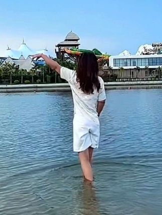 洁白的沙滩如雪,柔软细腻,是度假的好地方!#海花岛海南儋州